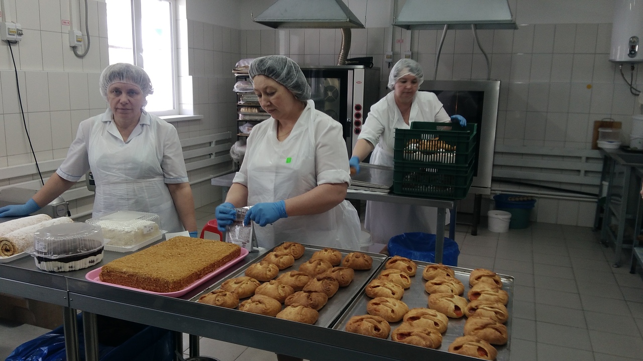 В Башмаковском районе производят экологические чистые мясные полуфабрикаты и кондитеркские изделия