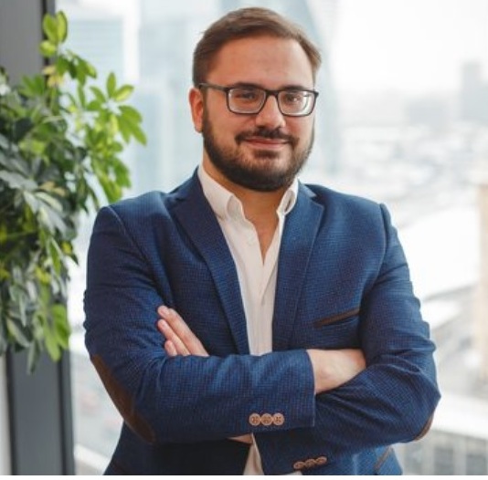 Самопрезентация. Как взять новую нишу с сохранением командного опыта. Лидерство в самоизоляции